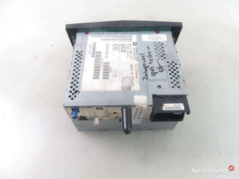 RADIO OPEL ASTRA III H GTC 13262751 383555646 Radioodtwarzacze
