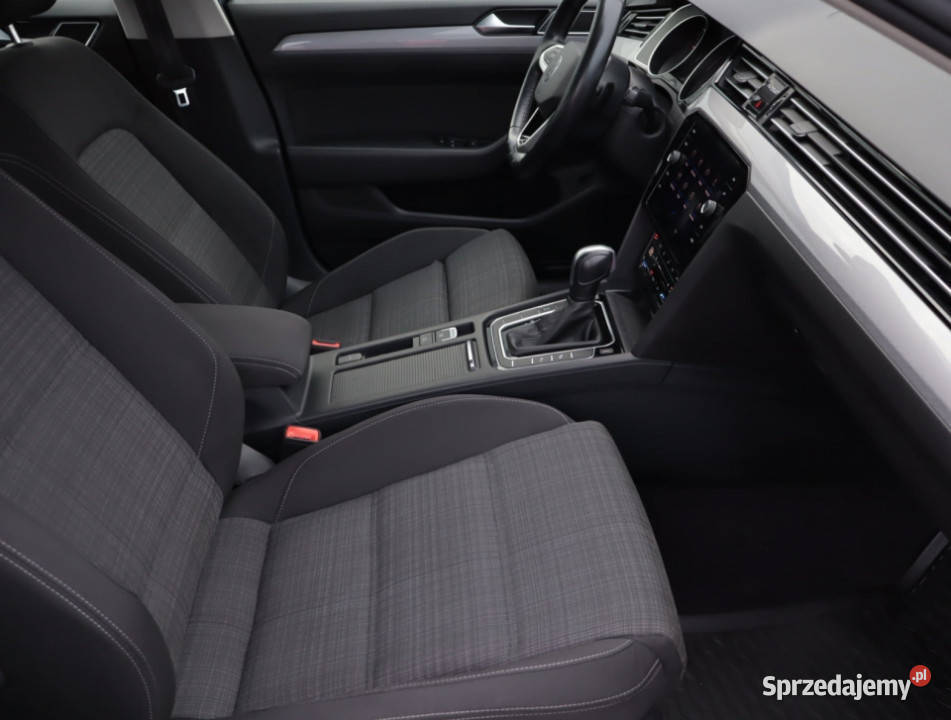 VW Passat 20 TDI światła do jazdy dziennej Katowice