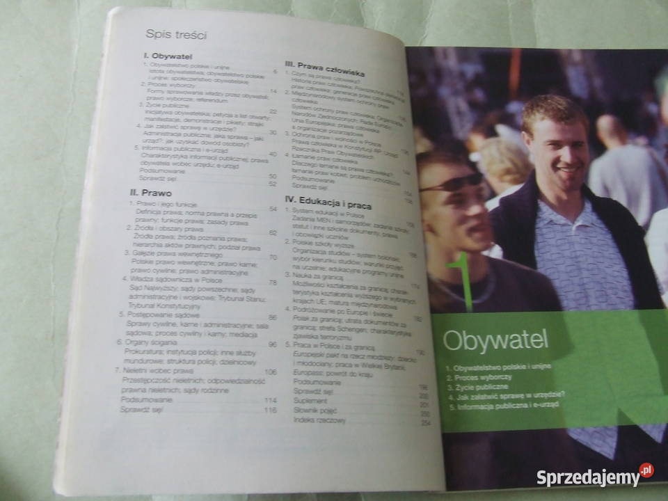 Wiedza o społeczeństwie Matura 2019 W centrum Podręczniki