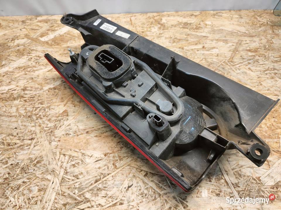 Lampa Tylna Prawa Peugeot Partner II Lift 2015 Pleszew