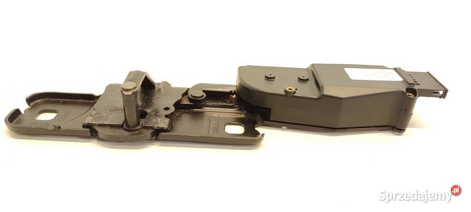 AUDI Q5 8R DOCIĄG KLAPY BAGAŻNIKA 4F9827383G osobowe sprzedam
