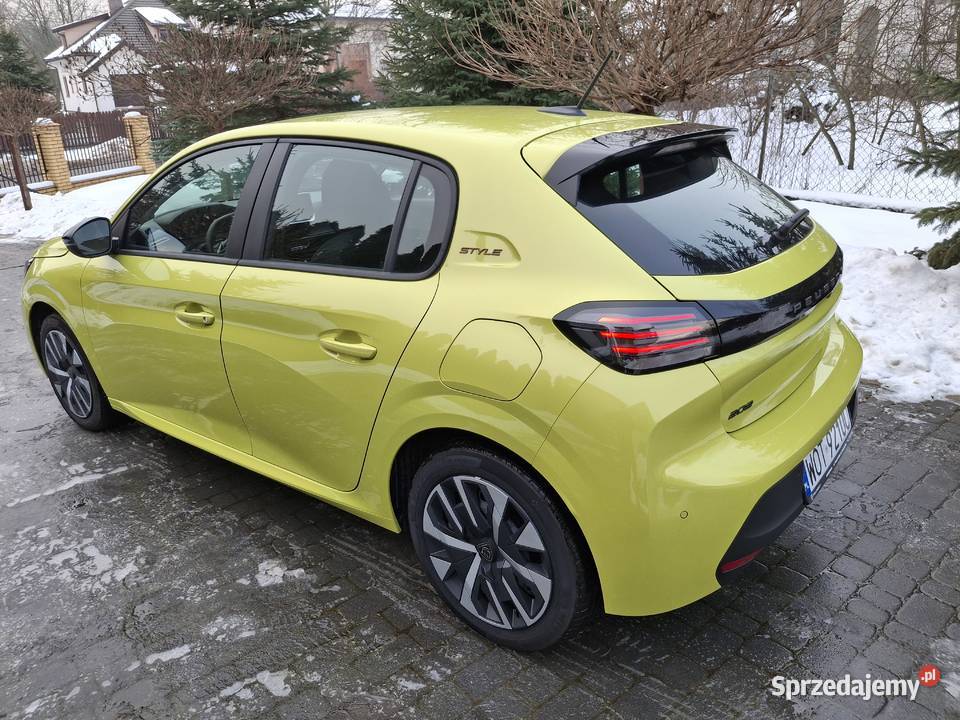Peugeot 208 przebieg 800 Otwock