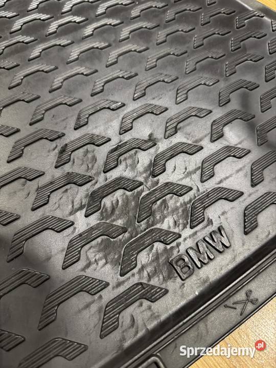 Dywaniki wycieraczki gumowe BMWE90 Myślachowice