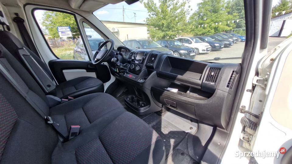 PEUGEOT BOXER 20 BLUE HDI BLASZAK 3 OSOBOWY Częstochowa
