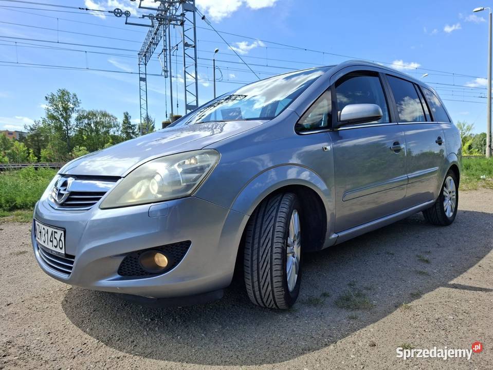 Opel ZAFIRA 18 140 GAZ 2009r wersja 7os Polift Piaseczno