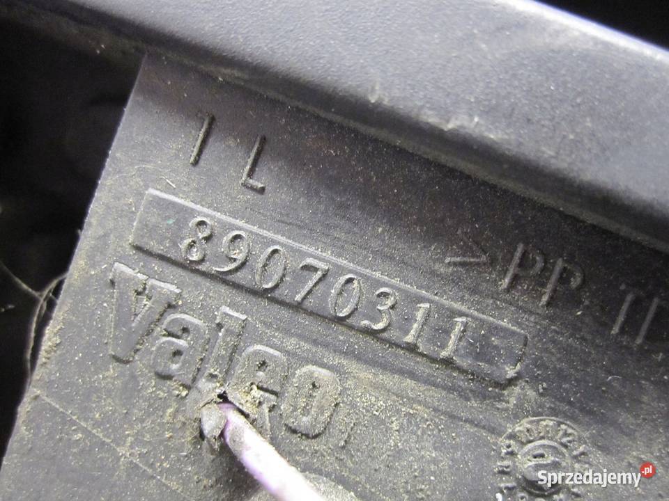 NISSAN QASHQAI I J10 07r lampa lewa tył 89070311 Kielce sprzedam
