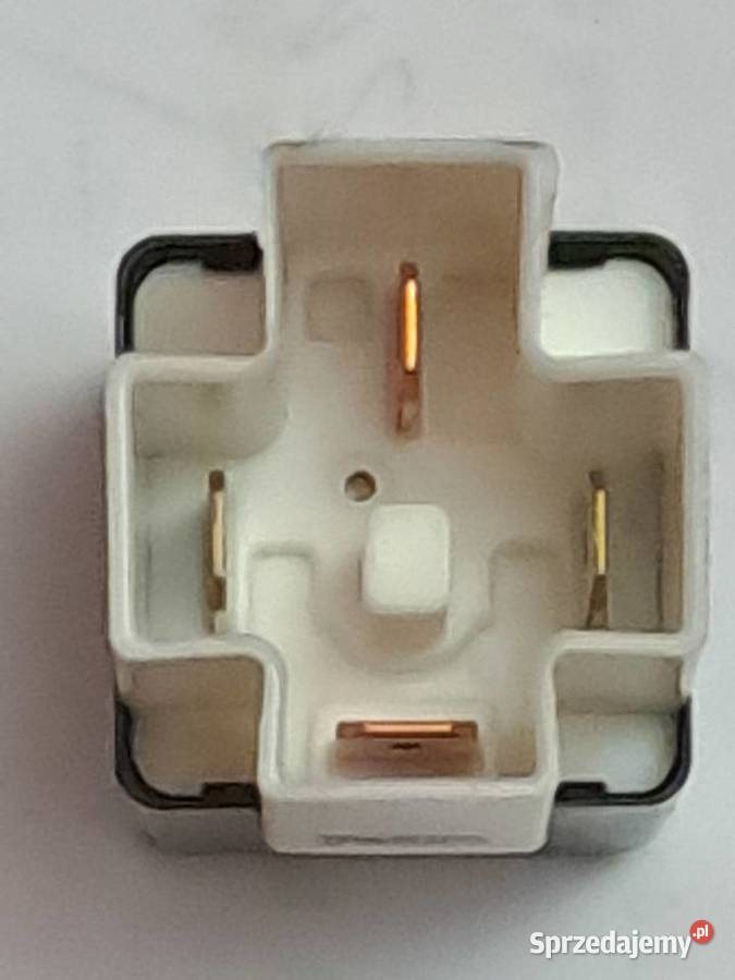 Orginalny przekaźnik Toyota OEM 9098702010 Denso osobowe