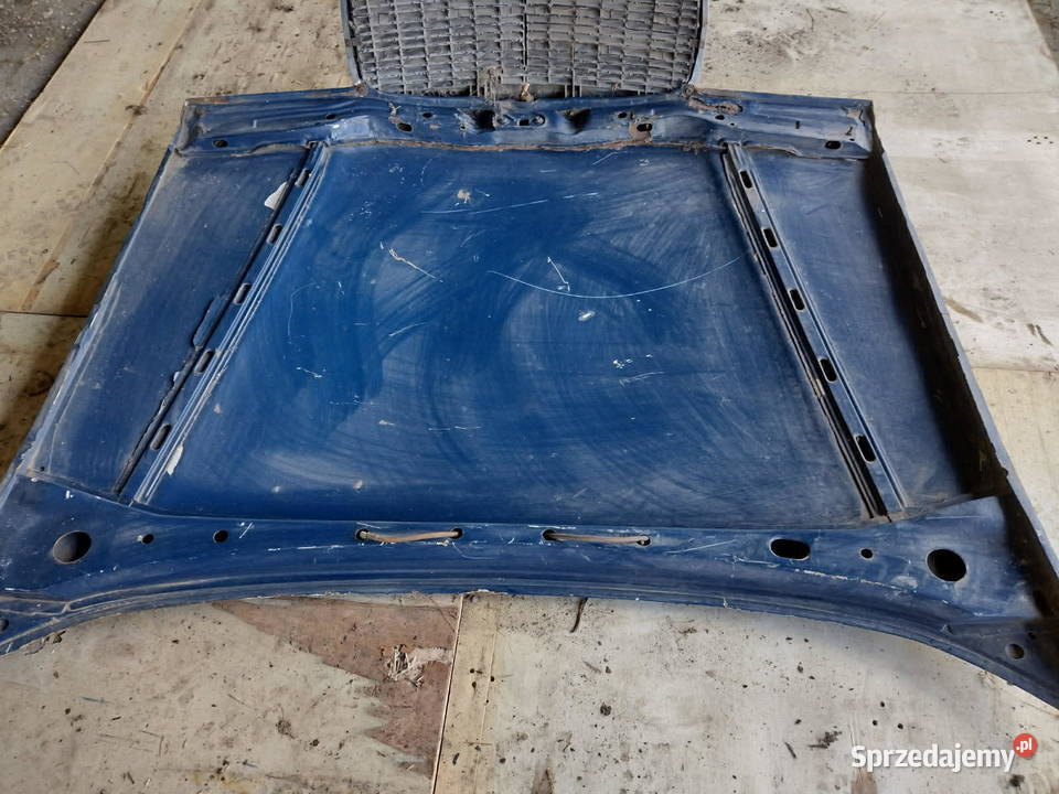 Maska silnika z antrapą do Mercedesa W123 Krosno