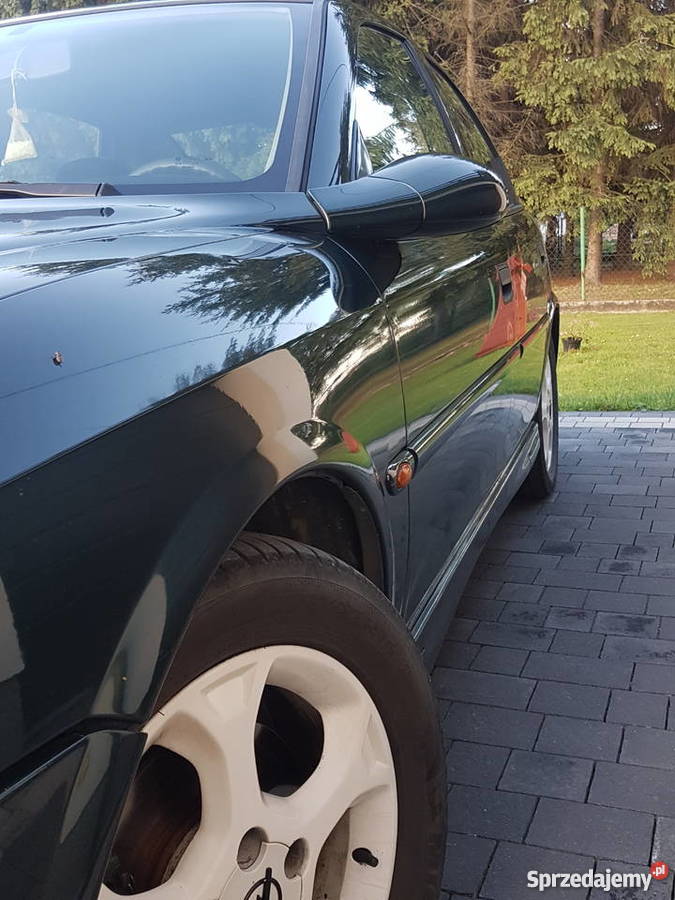 Opel vectra b 20 dtl 1999 garażowany Kraków sprzedam