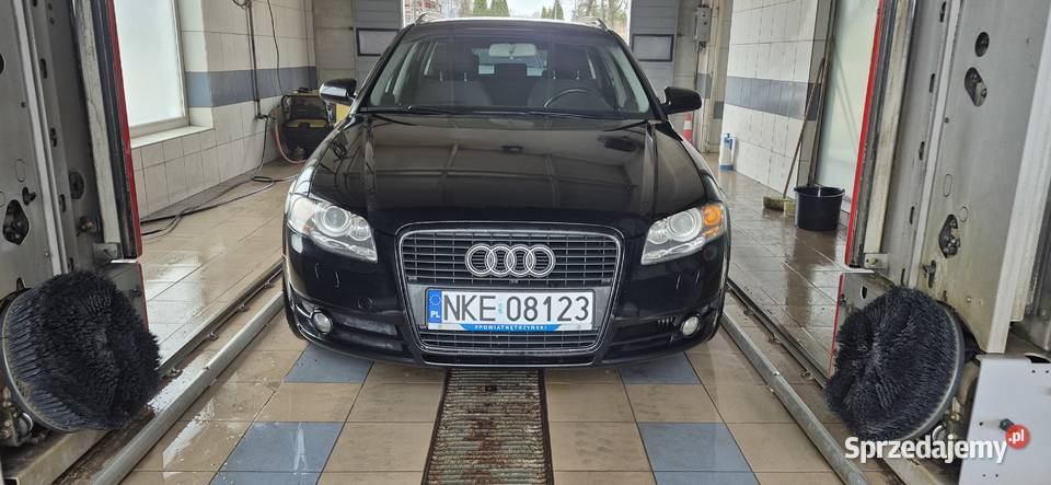 Audi A4 b7 18T 2005r 236 mozliwa zamiana na 4x4 180cm3 sprzedam