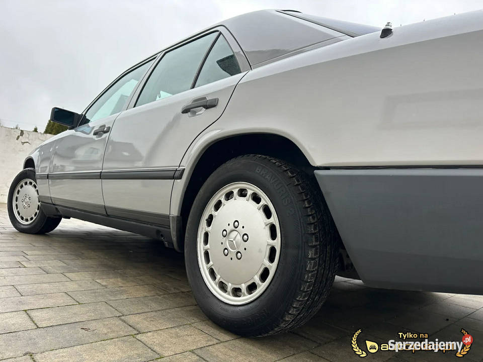 MercedesBenz W124 26 automat 26 benzyna 6 mazowieckie