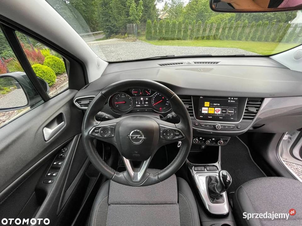 Opel Crossland 15 cdti automat niski przebieg Gnojnica
