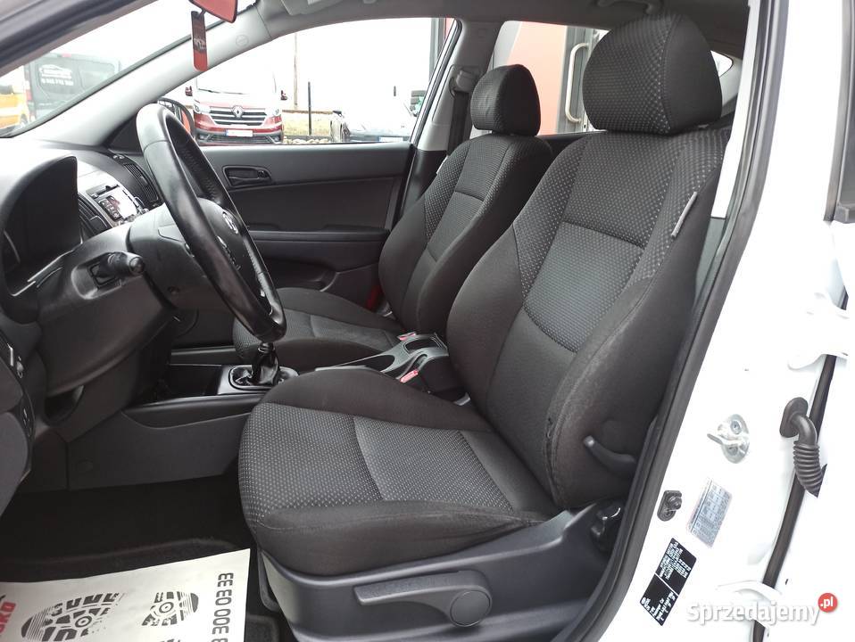 HYUNDAI I30 16 Diesel 2010 r 6 Biegów Stan 4/5 Zarszyn
