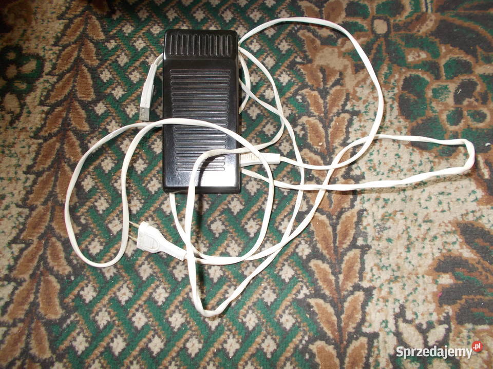 Maszyna do szycia ŁUCZNIK RADOM sprzedam