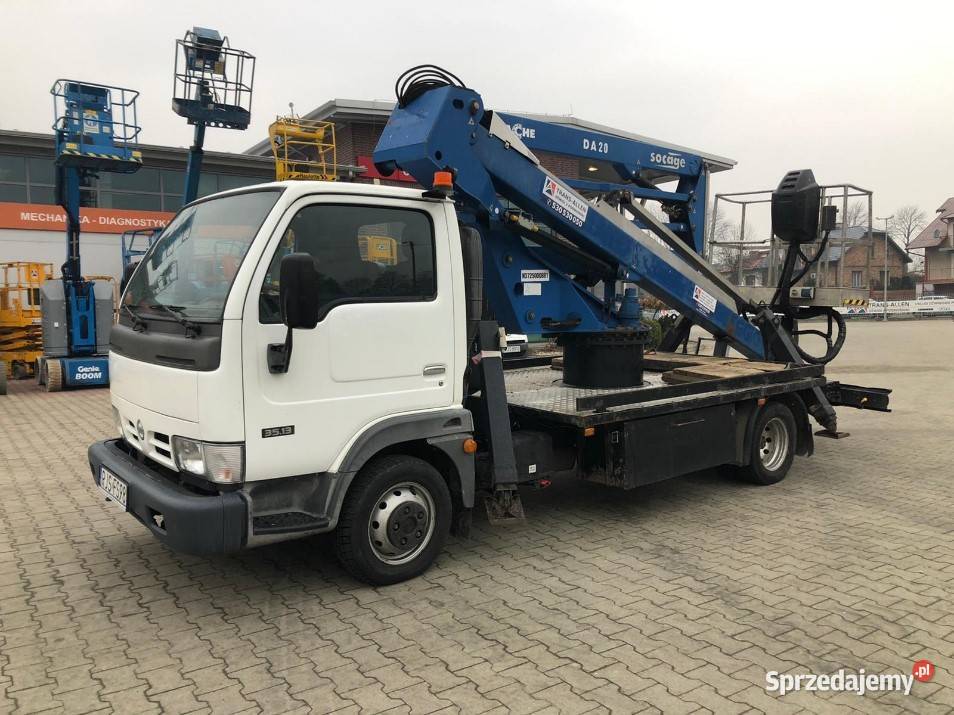 Sprzedam Podnośnik koszowy 20m Nissan Cabstar Dźwigi, podnośniki Jasło