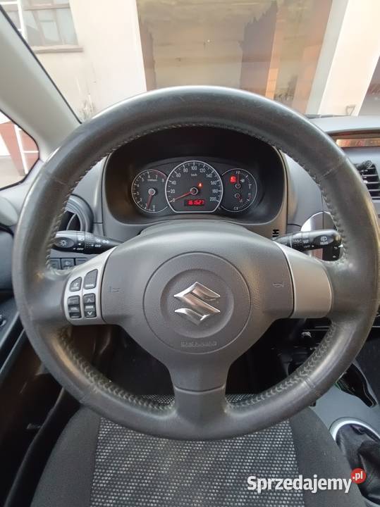 Suzuki SX4 16 VVT 2007r kamera przód tył gniazdo SD wielkopolskie Książ Wielkopolski sprzedam