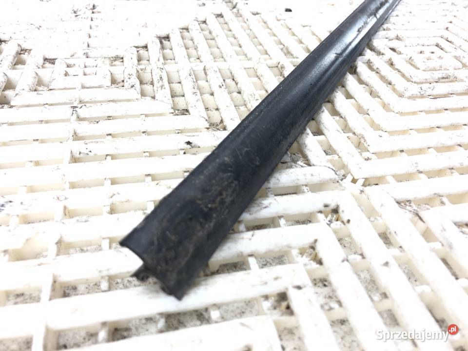 USZCZELKA PROGU PRAWA FORD MONDEO MK4 Hatchback osobowe Uszczelki