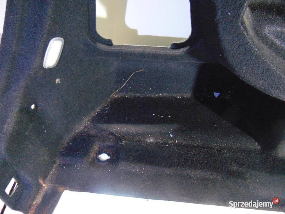 TAPICERKA BAGAŻNIKA LEWY TYŁ W212 A2126901341 sprzedam