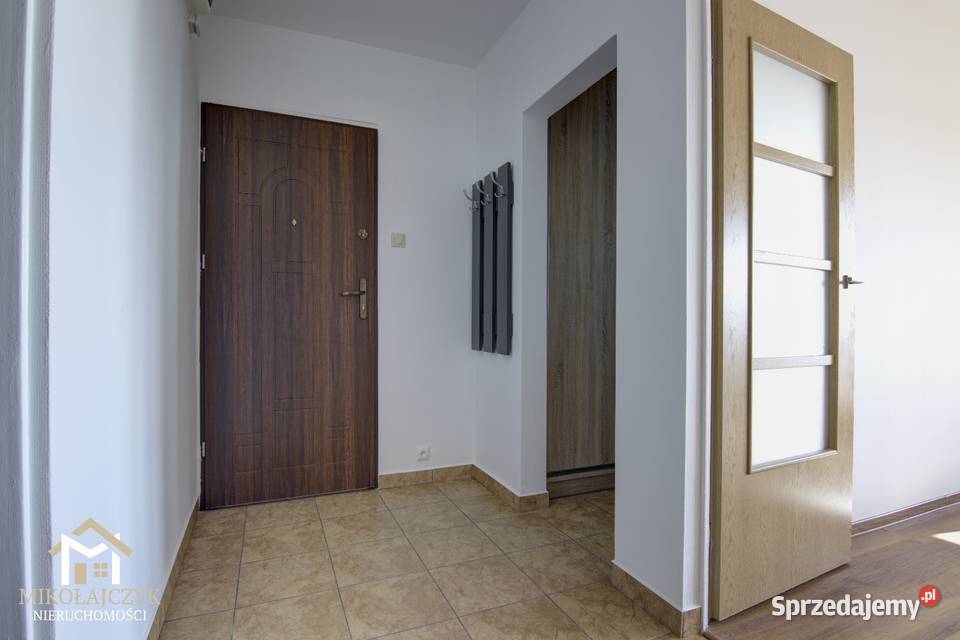 2 pokoje Sikorskiego 31 48 m2 duży balkon Bartoszyce sprzedam