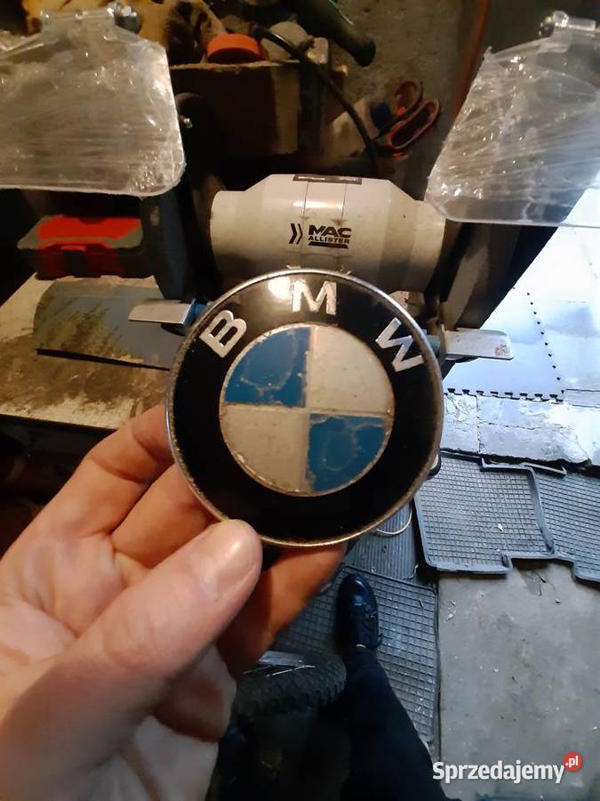 SPRZEDAM ZNACZEK BMW MASKA małopolskie Kraków sprzedam