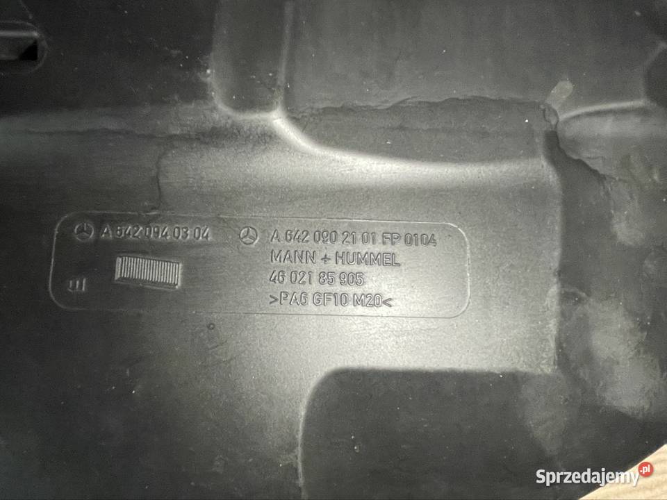 A6420940304 obudowa filtra powietrza 30 v6 Przewody powietrza sprzedam