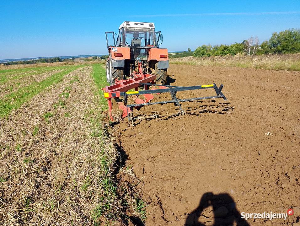 Pługi 5 z wałem Stryjno Pierwsze