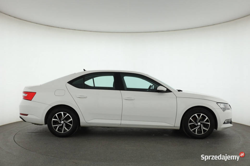 Skoda Superb 15 TSI Piaseczno
