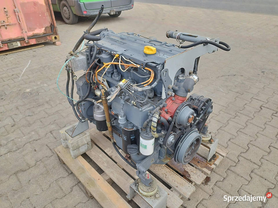 Silnik Deutz BF 4M 1013 Deutz BF4M 1013 E 1505 Strzyżew