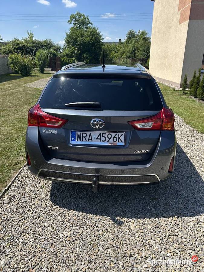 Toyota Auris 2015r 16 Benzyna Radom