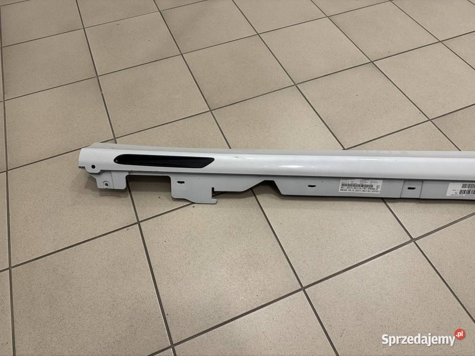 Próg lewy nakładka BMW 3 G20 Mineral White A96 Rok produkcji 2019