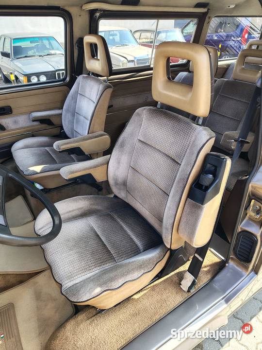 VW T3 Caravelle 16 TD 1987 rewelacyjny stan Rok produkcji 1987 Zgierz