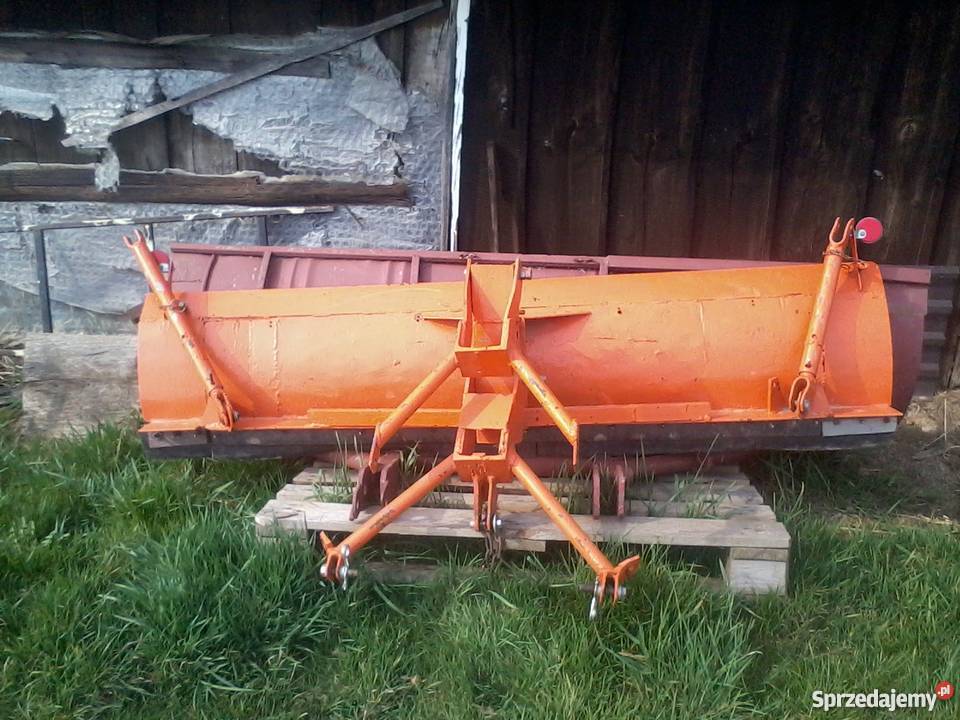 Traktor sam 4x4 Nockowa