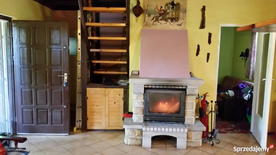 działkę jeziorem z domkiem muowanym Sapowice