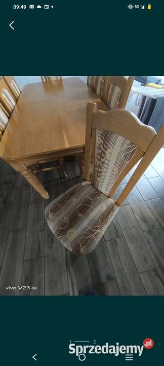 Stół z ośmioma krzesłami małopolskie Tarnów