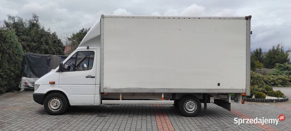 MercedesBenz 310D KONTENER Bytom