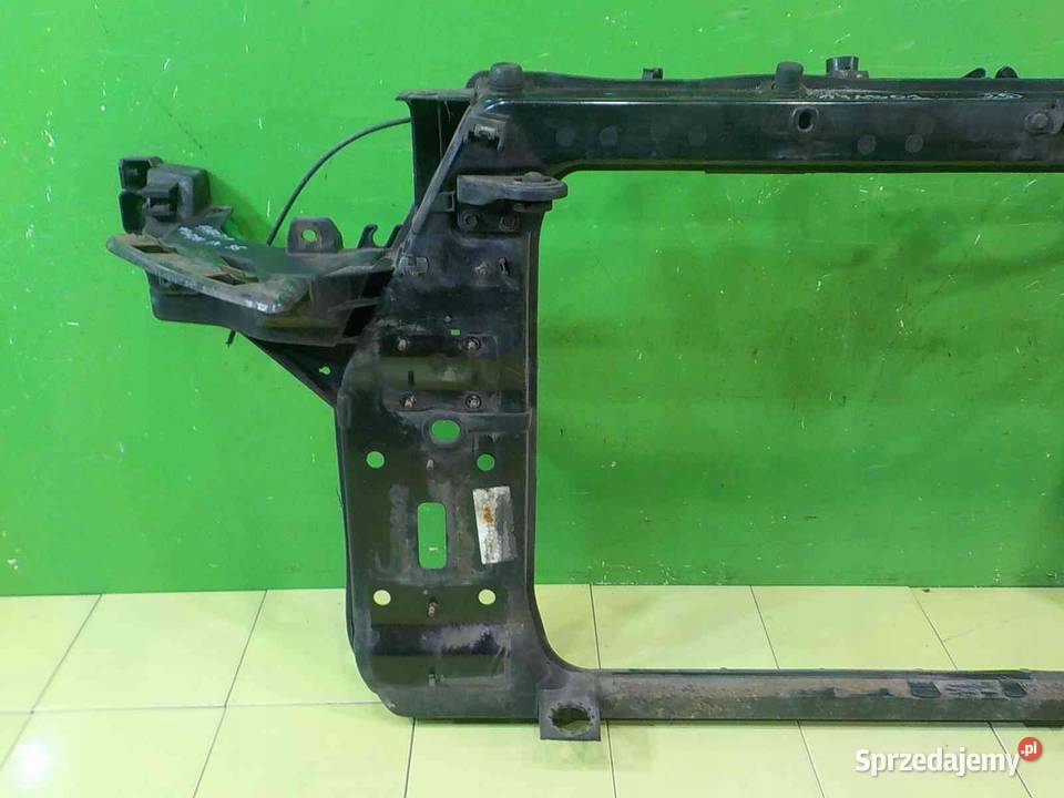 HYUNDAI ix35 20 CRDI 10r pas przedni wzmocnienie Suków