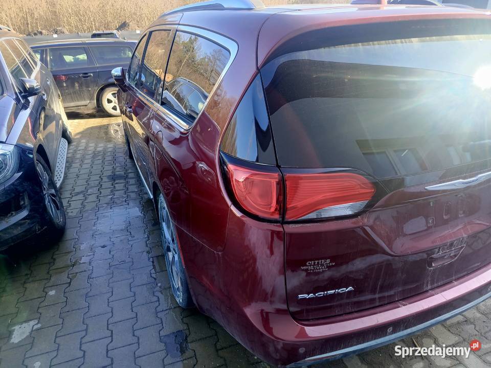Chrysler Pacifica Limited 3600cm3 Skrzeszew