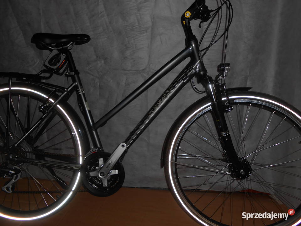 Rower turystyczny trekkingowy 28 ALU