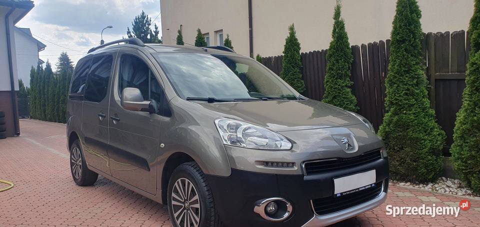 peugeot partner tapee 1 6 hdi 2015 r 218000km Ełk sprzedam