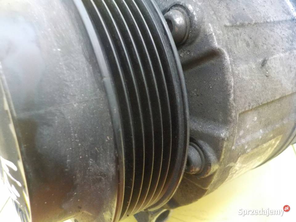 MERCEDES W204 18 CGI 11r 156 271820 sprezarka