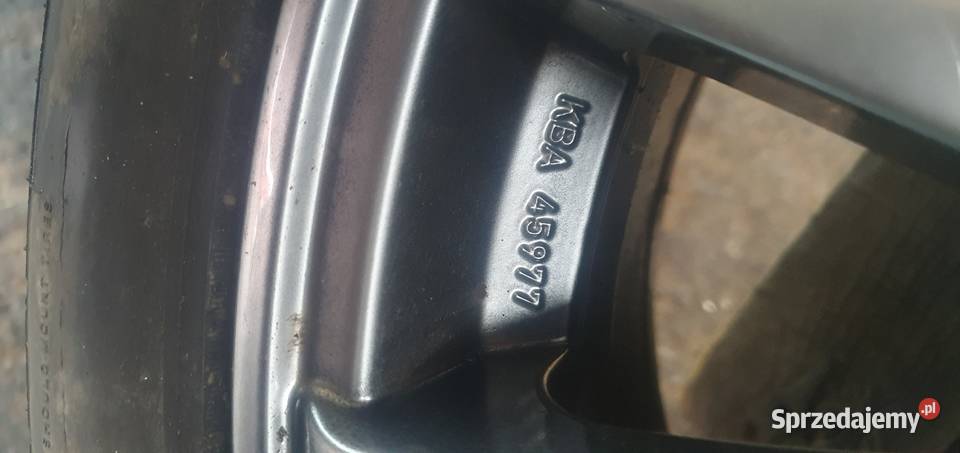 Felgi aluminiowe aez YOLO 16 4x100 7j Samochodowe