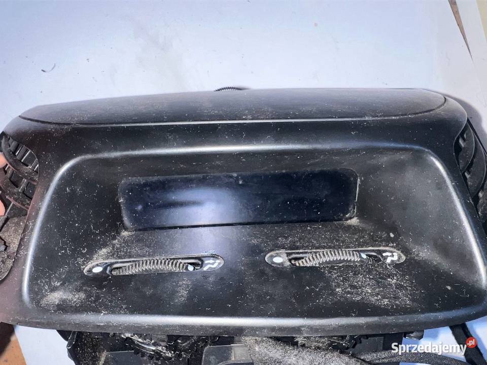 Klatki nawiewu wyświetlacz infocenter Alfa Romeo wielkopolskie Ostrzeszów