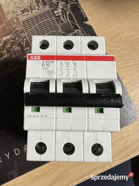 Wyłącznik nadmiarowoprądowy ABB S 203M B10 zachodniopomorskie Banie sprzedam