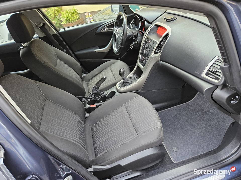 Opel Astra 16 benzyna klima serwiwoany do 2024r kurtyny powietrzne Koźmin Wielkopolski sprzedam