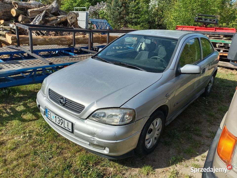 Opel Astra II 16 LPG1999 Jezdzi skręca hamuje srebrny sprzedam