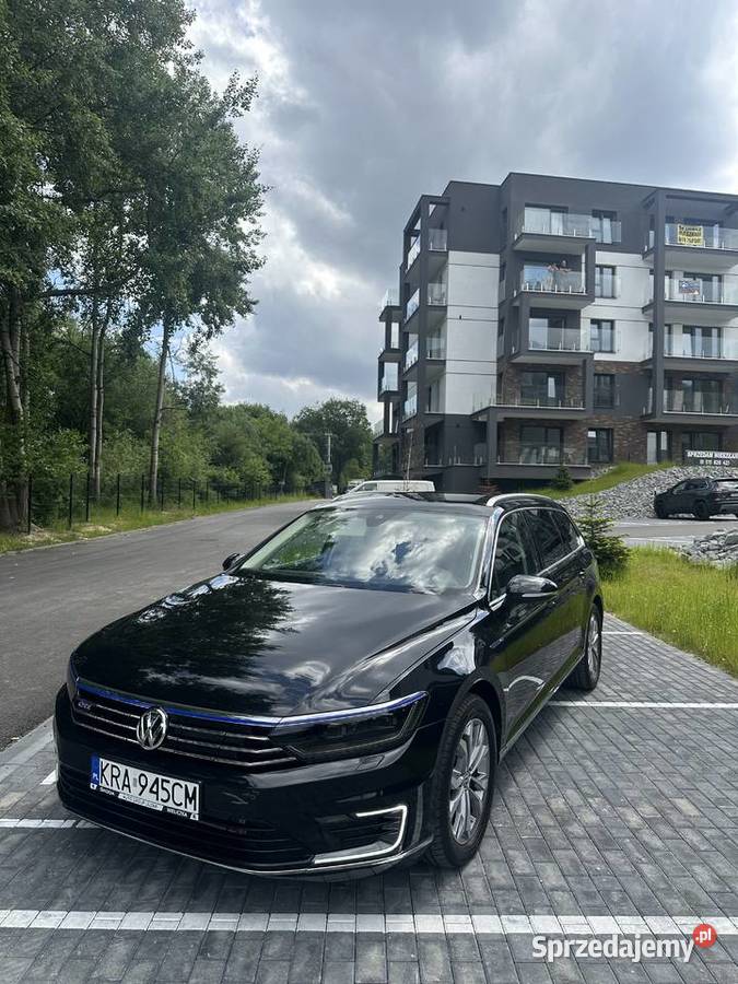 Volkswagen Passat GTE 2017 Rok produkcji 2017 Wrząsowice