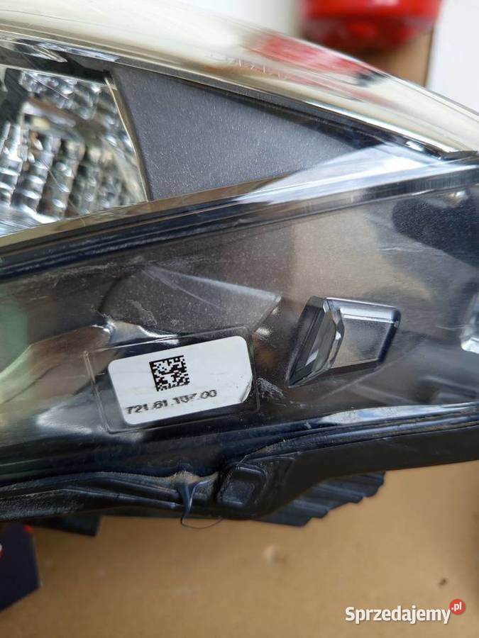 Reflektor lewy BMW 3 f30313435 orginalny osobowe Rzeszów sprzedam