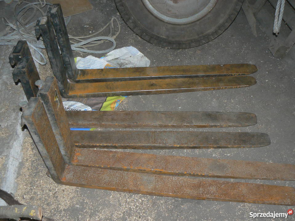 widły paleciak tur kujawsko-pomorskie Płużnica sprzedam