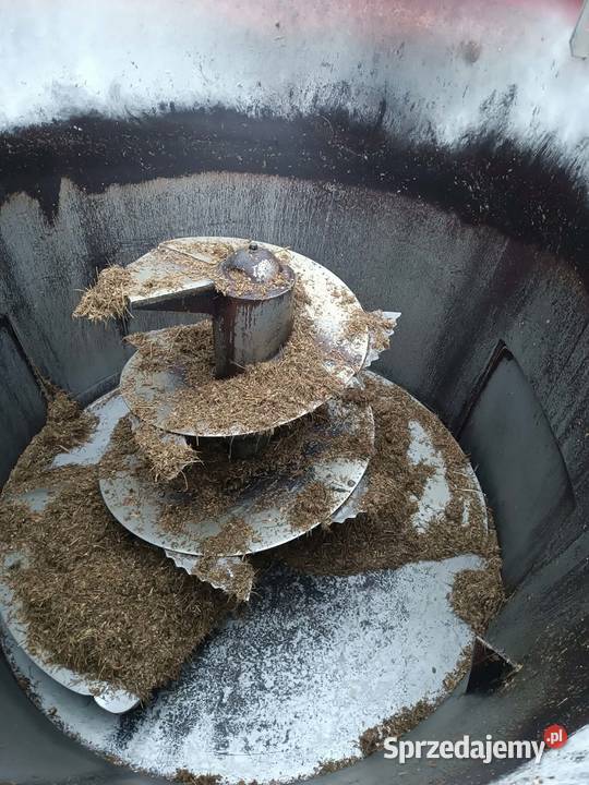 Paszowóz Trioliet 10 nieuszkodzony Słupca