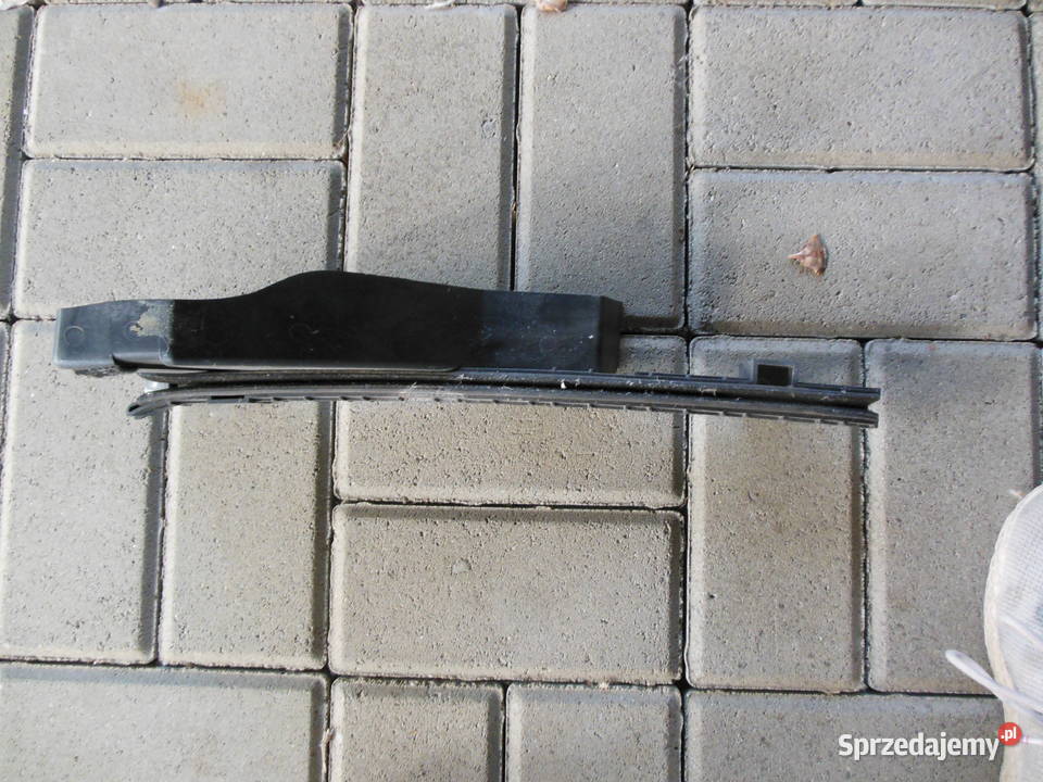 Kanalik prowadnica szyby drzwi przednich lewych osobowe Kozy sprzedam